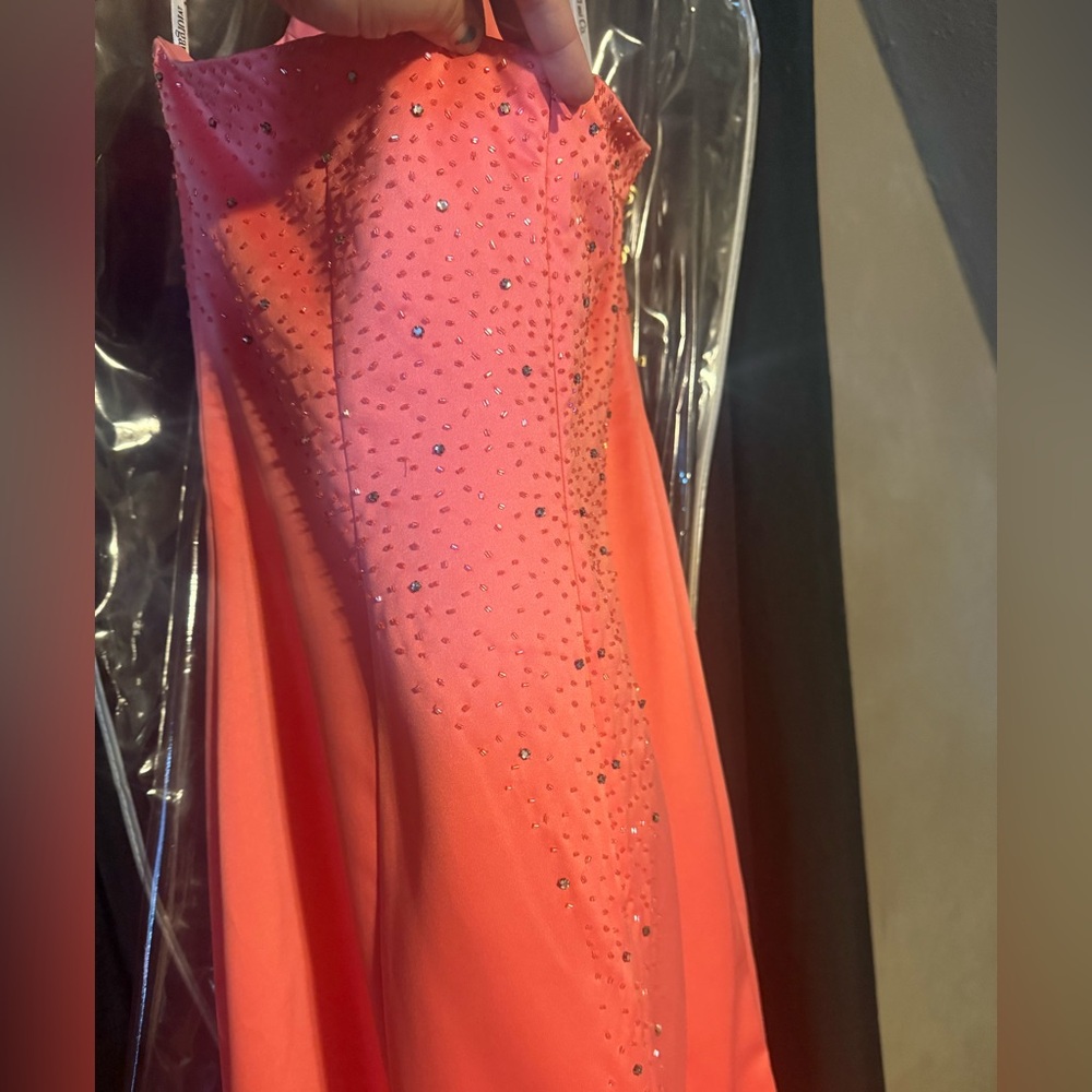 Prom Dress! - Picture 4 of 7